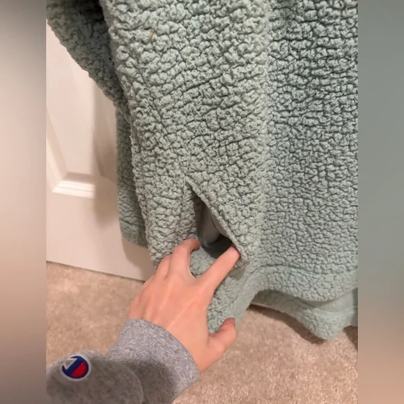 Aerie Green Sherpa Jacket - Picture 3 of 4